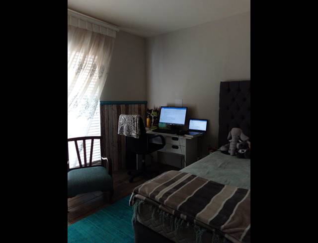 2 BEDROOM FLAT SOLD IN DIE HOEWES